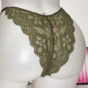 New Victoria’s Secret very sexy Brazilian